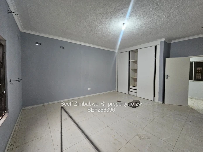 Fairview, Mt Hampden: Brand-New 3-Bedroom Home with Borehole