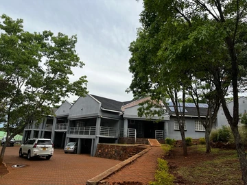 Secure & Spacious Family Home: 6 Bedrooms