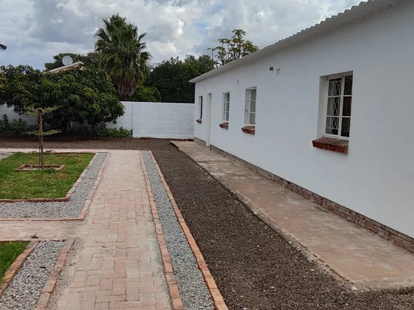 Hotel & Lodge
