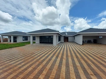Luxurious 6-Bedroom Home in Mt Pleasant Heights, Harare