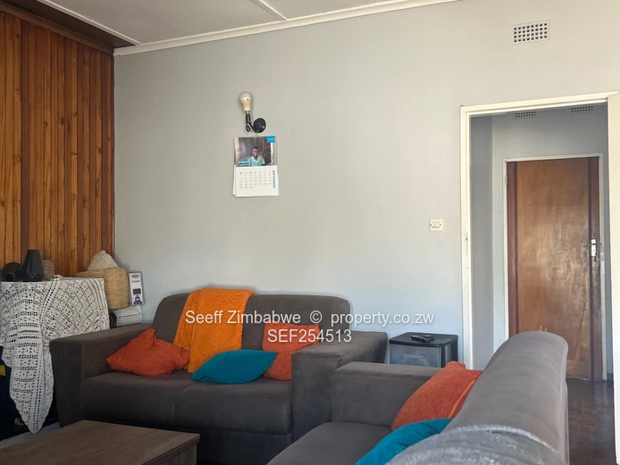 Chadcombe 2-Bed Garden Flat  (Sole Mandate)