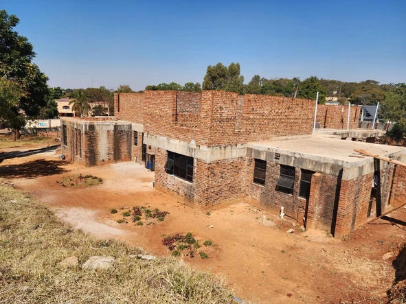 6 Bedroom House