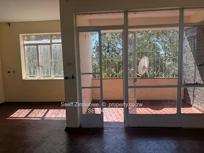 Three-bedroom apartment in the heart of the CBD, Bulawayo
