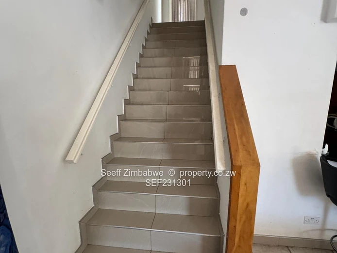 Luxury And Modern 3 Bed Duplex Villa In Avondale (Sole Mandate)