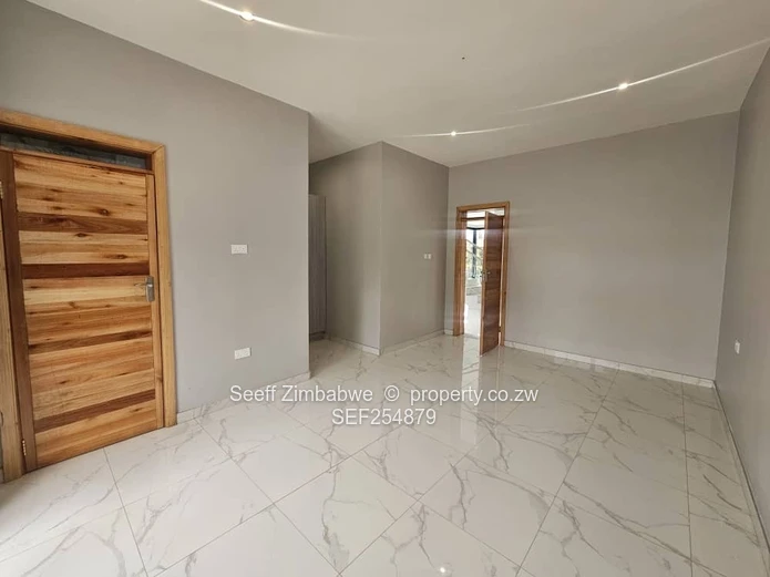 Exquisite 5-Bedroom All-Ensuite Modern Sanctuary | Glen Lorne