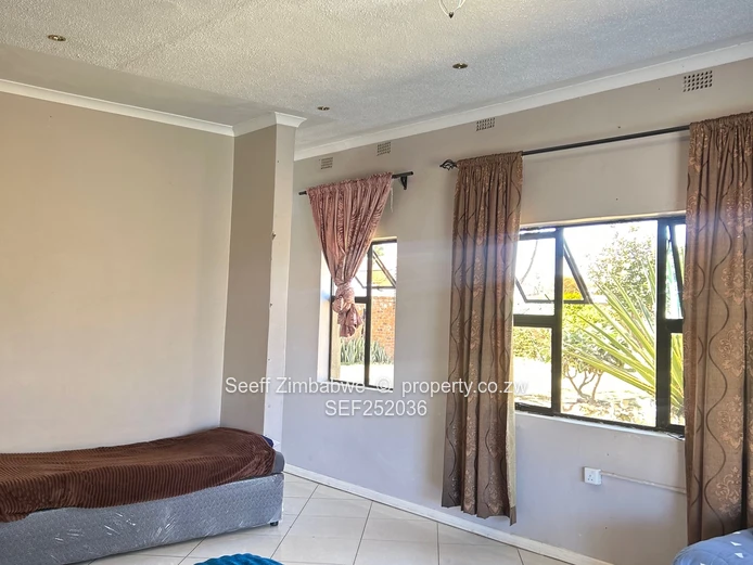 4-Bedroom Family Home for Sale in Pomona – US$330,000