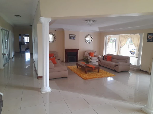 6 Bedroom House