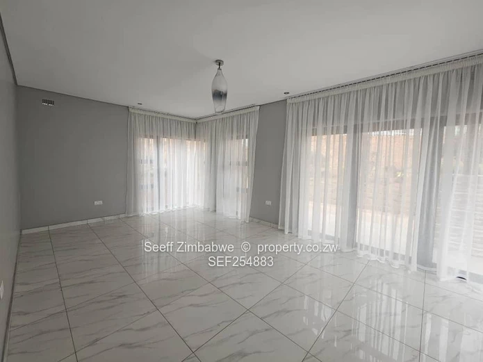 Elegant 3-Bedroom All-Ensuite Residence | Glen Lorne