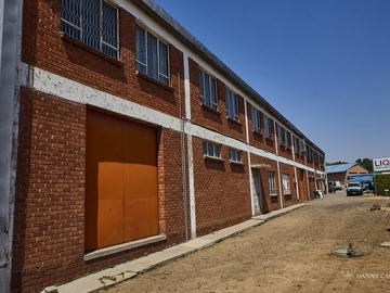 Warehouse & Factory