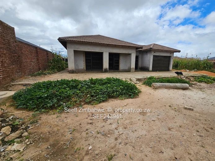 Incomplete house for sale in Sebastopol Ruwa!