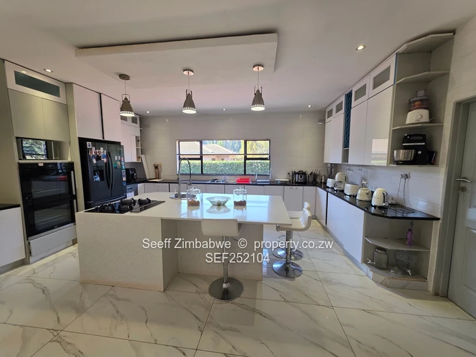 Luxury 5 Bedroom Residence For Sale, Borrowdale Country Estates