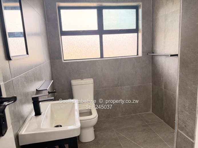 Recently renovated Exquisite 2-Bedroom Duplex 
