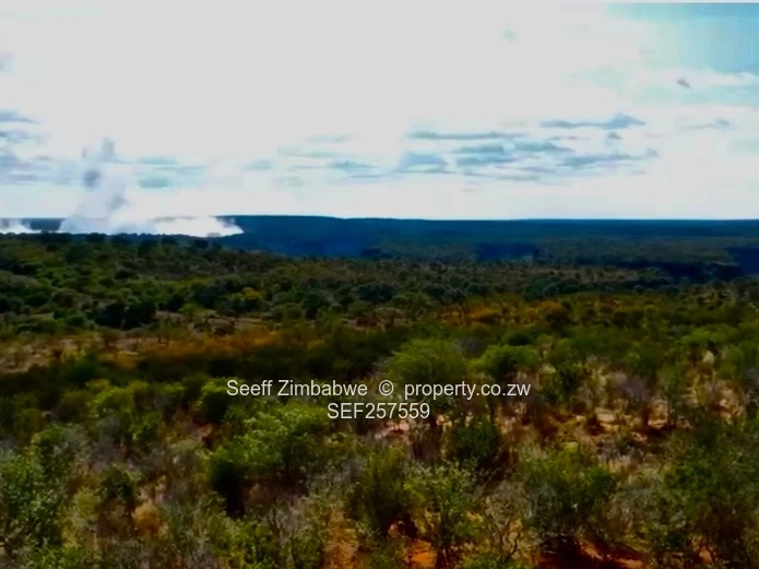 1,800ha Victoria Falls — Subdivision Potential & Tarred Frontage