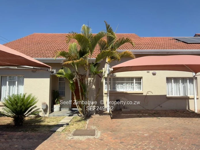 Spacious 4-Bedroom Cluster Unit in Marlborough Mews