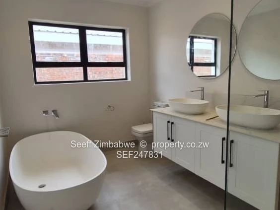 Elegant New Townhouses on Princess Drive, Newlands