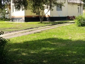 Charming 4-Bed Home in Darlington, Mutare with Cottage & Garden