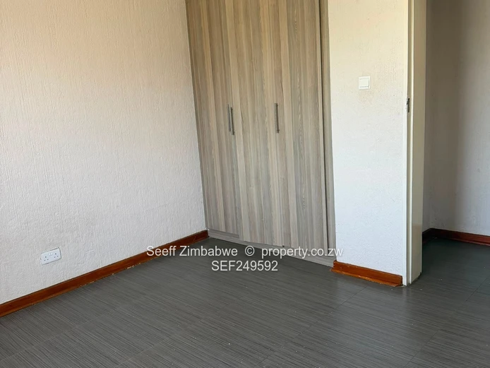 Spacious 4-Bedroom Cluster Unit in Marlborough Mews
