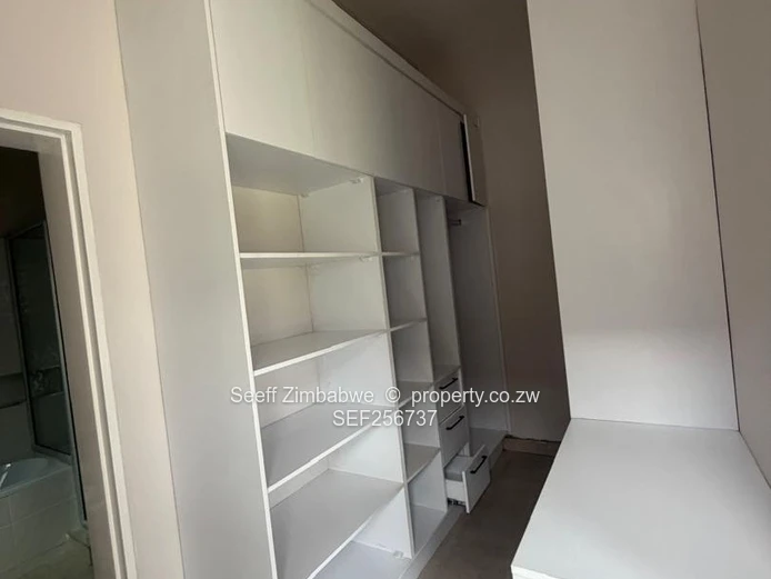 Spacious 3-Bed Face-Brick Home in Secure Hatfield Complex – $900/pm