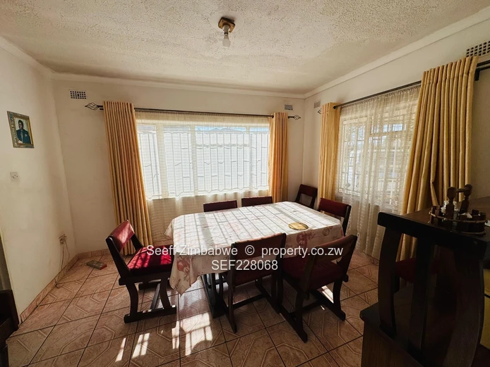 5 bed Family home for Sale in Ruwa