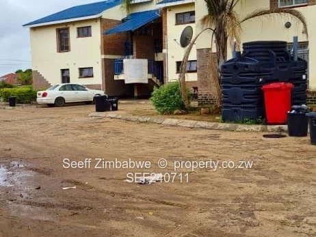 Zimre Park – Twin Pesk Mansions | US$50,000