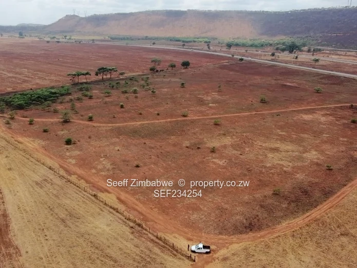  10-Hectares Kintyre Estate Plot With Harare/Bulawayo Rd Frontage With Full Clean Tittle Deeds (Sole Mandate)