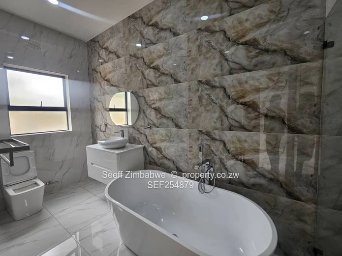 Exquisite 5-Bedroom All-Ensuite Modern Sanctuary | Glen Lorne