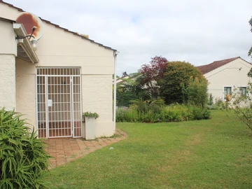2 Bedroom Garden Flat