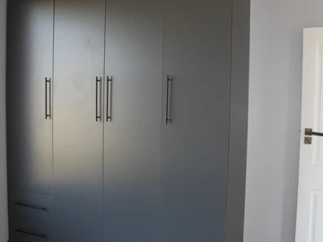 4 Bedroom Garden Flat