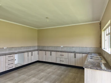 3 Unit Townhouse Complex