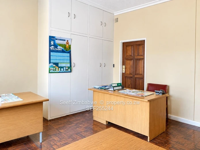 Belvedere, Kopje area: Prime Offices 936m², (Sole Mandate)