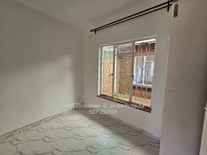 Charming 3-Bedroom Garden Apartment to Rent in Mandara