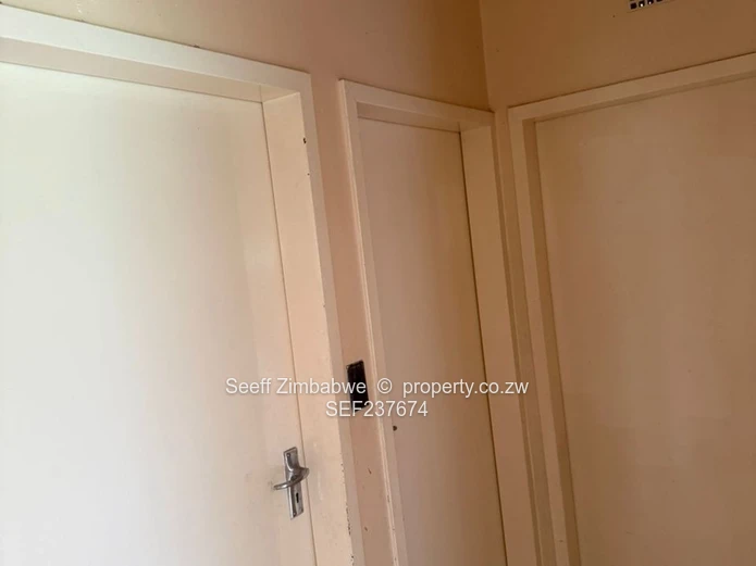3 Bed house suitable for commercial use
