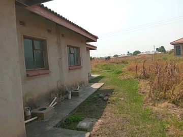 6 Bedroom House