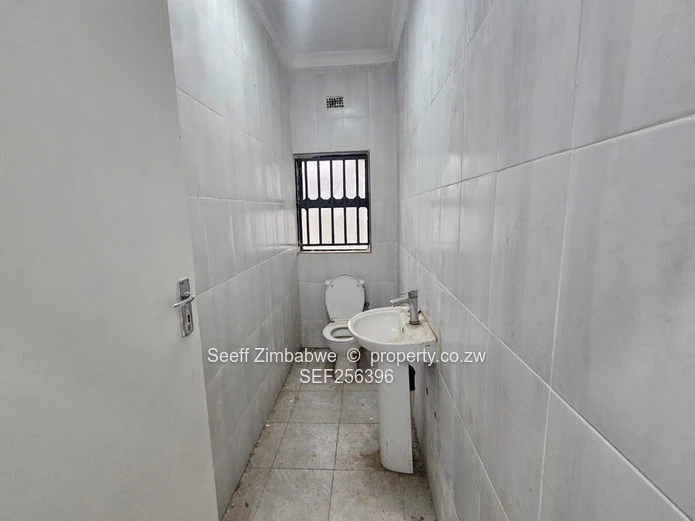 Fairview, Mt Hampden: Brand-New 3-Bedroom Home with Borehole