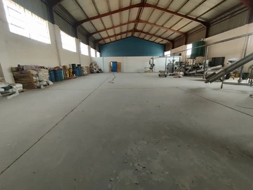 Graniteside Warehouse & Factory Sale: 4878m² Land, 1500m² Building + Borehole