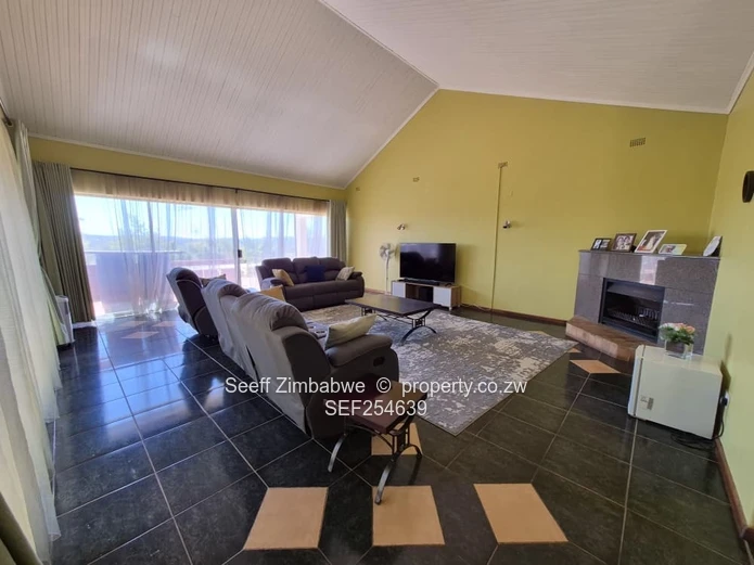 Spacious & Secure 3-Bedroom Plot House for Rent