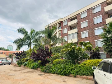 2 bed unit for sale in the Avenues 