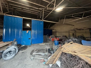 Warehouse & Factory