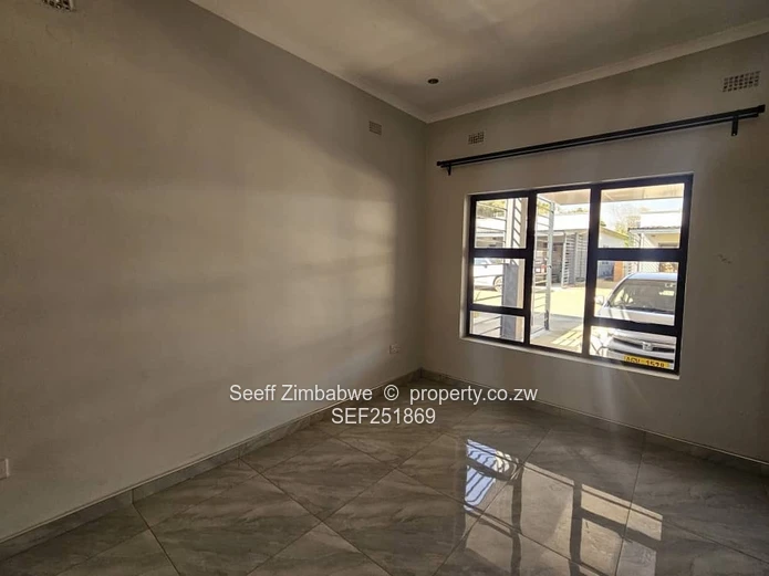 EXCLUSIVE CLUSTER LIVING In STRATHAVEN: 3-BEDROOM
