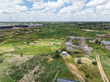 Commercial & Industrial Land