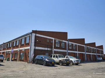 Warehouse & Factory