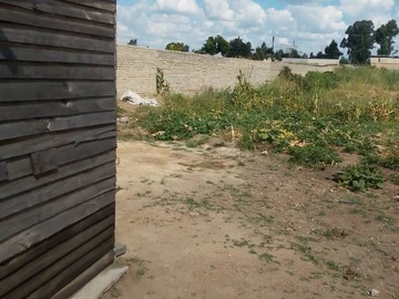Commercial & Industrial Land