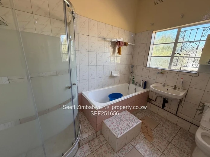Spacious 3-Bed Family Home