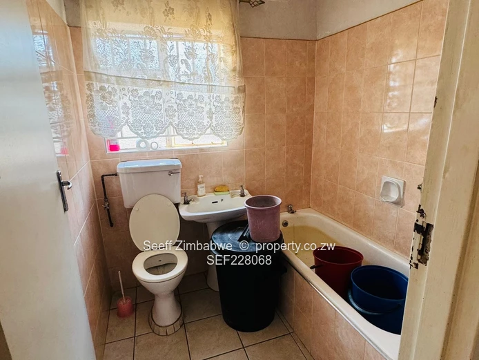 5 bed Family home for Sale in Ruwa