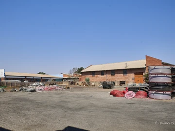 Warehouse & Factory