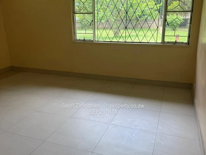 3 Bed house suitable for commercial use
