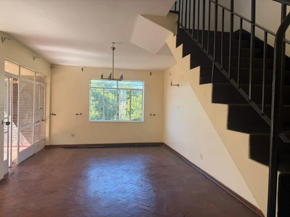 3 Bedroom Flat & Apartment