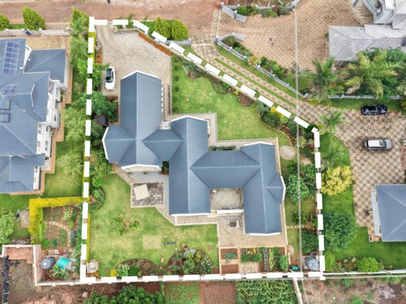 4 Bedroom House