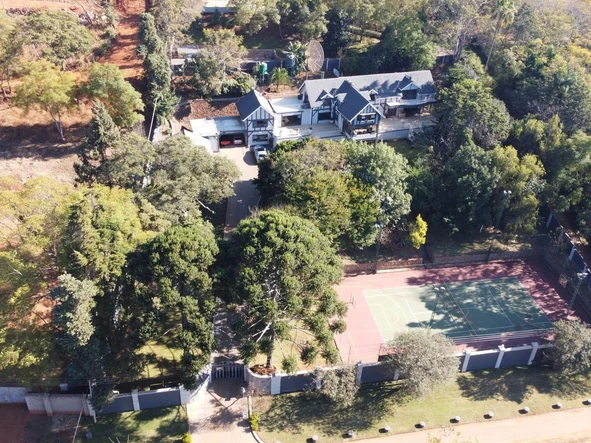5 Bedroom House