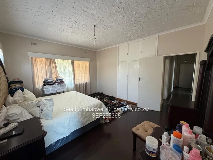 Secure Marlborough Property – Perfect for Storage Use